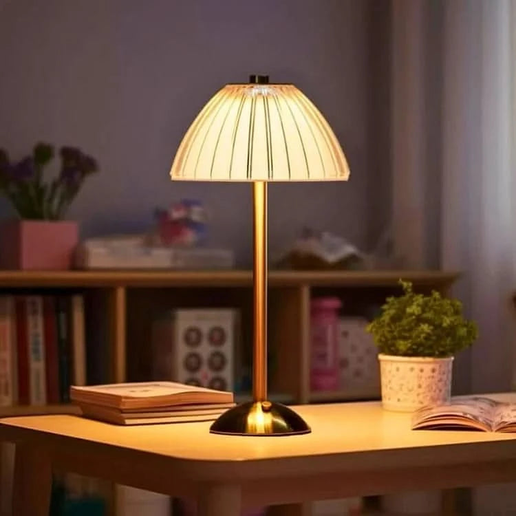 Crystal LED lamp style B with diamond-cut acrylic pattern lit up