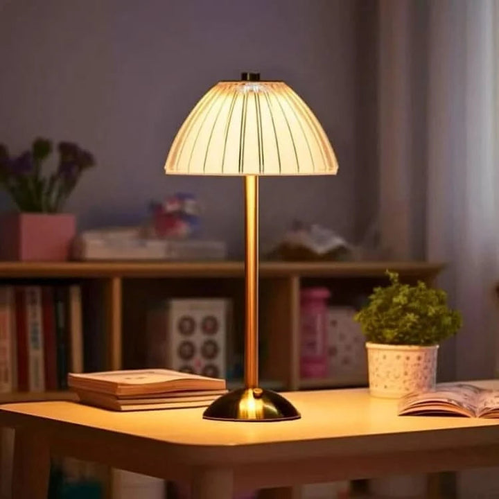 Crystal LED lamp style B with diamond-cut acrylic pattern lit up